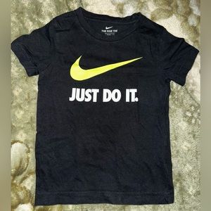 Nike Sportswear Little Kids' Cotton Short Sleeve T-Shirt